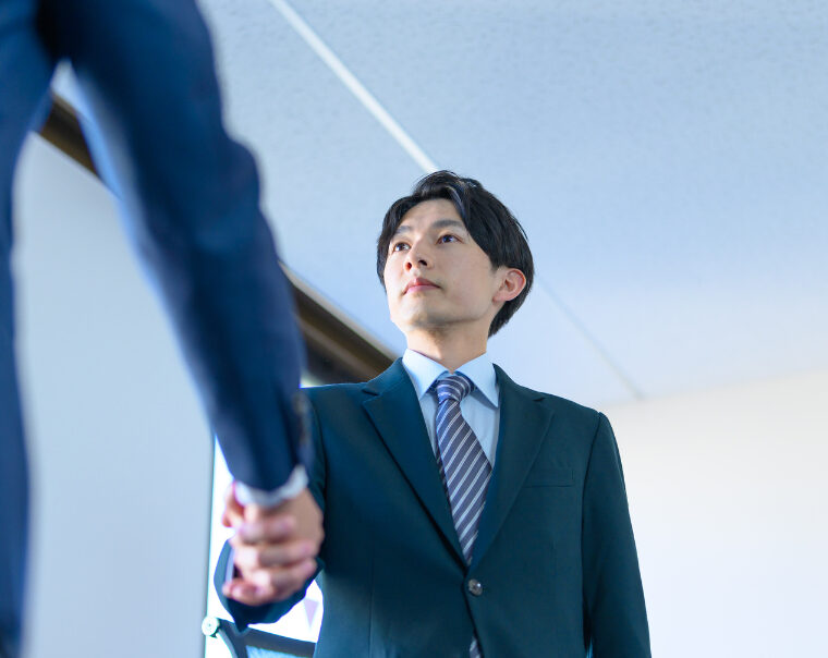 適応障害になりやすい人の特徴│堺市の心療内科「堺そらはねメンタルクリニック」